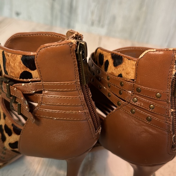 Jessica Simpson Animal Print Heels Size 7M - Picture 14 of 16